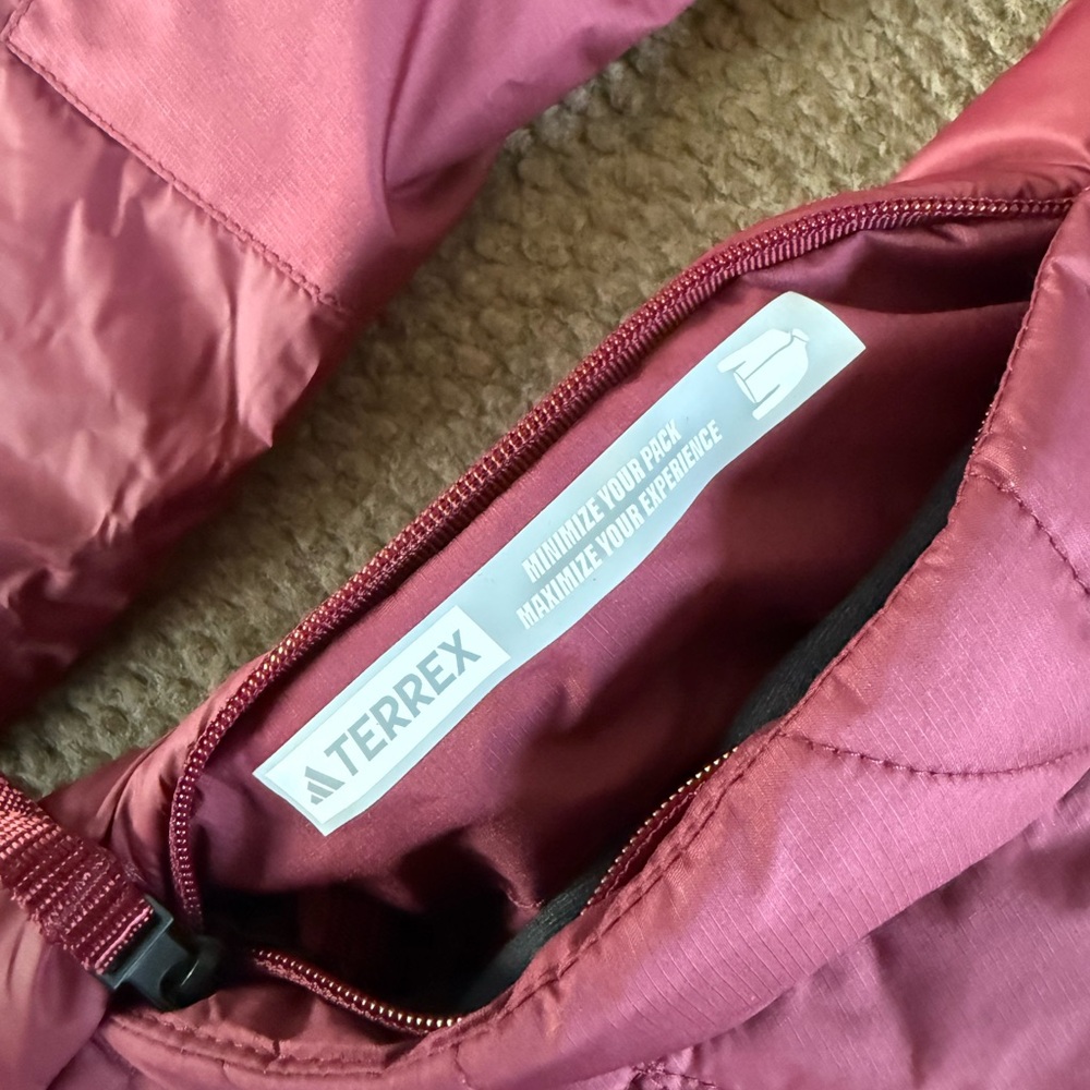 Adidas Terrex Multi Insulation Shadow Red Hiking Jacket IB4210 Women’s Size L - Picture 6 of 10